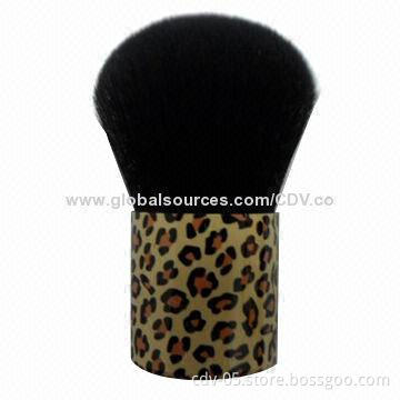 Kabuki makeup brush, made of plastic handle with leopard pattern and great synthetic hair